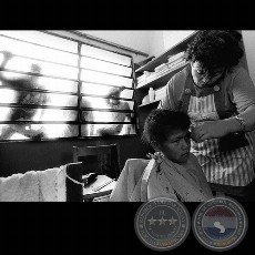 INDÍGENAS DEL PARAGUAY - Fotografía en blanco y negro de Juan Britos